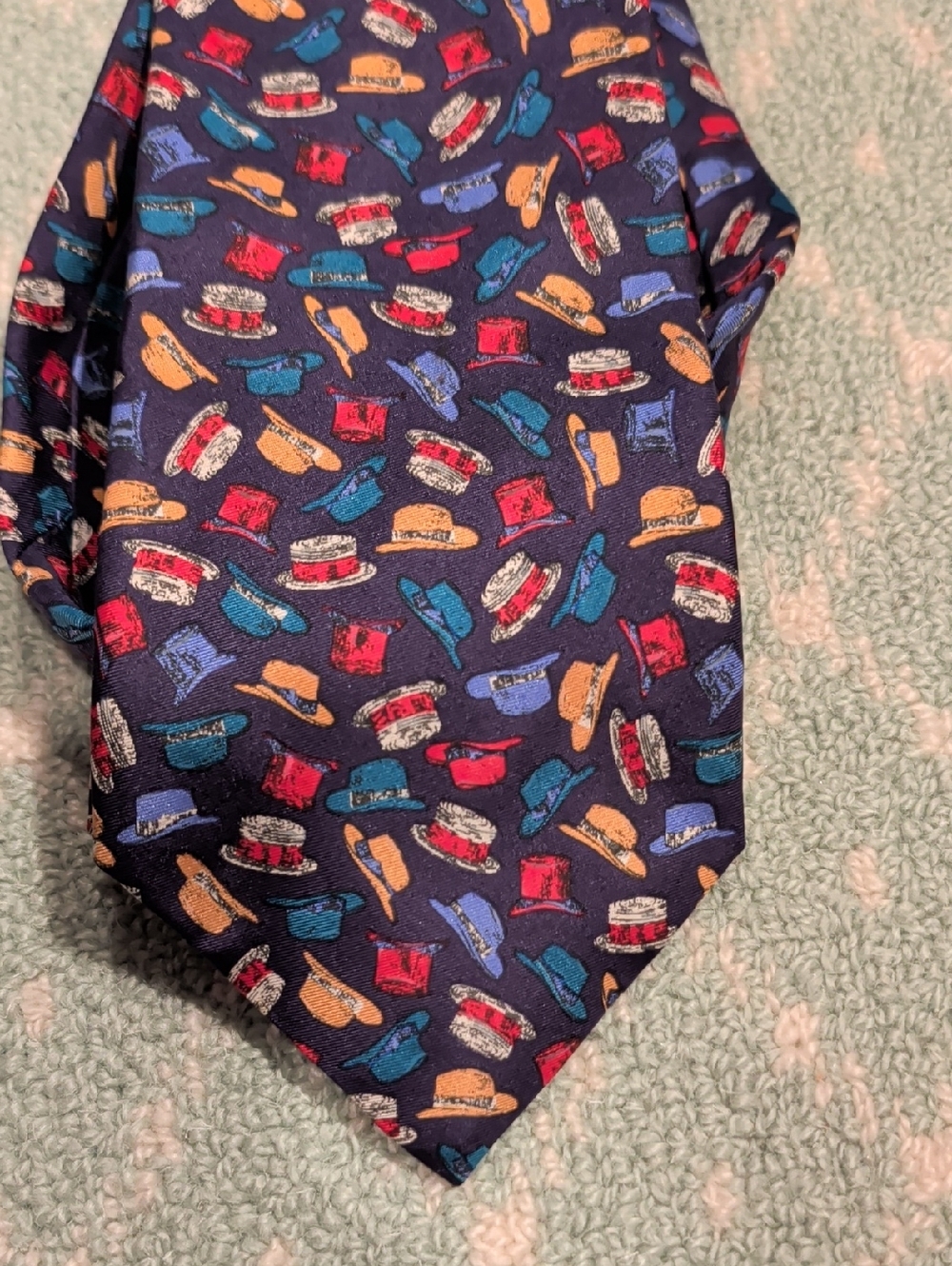Retro Navi multicolor hat tie.